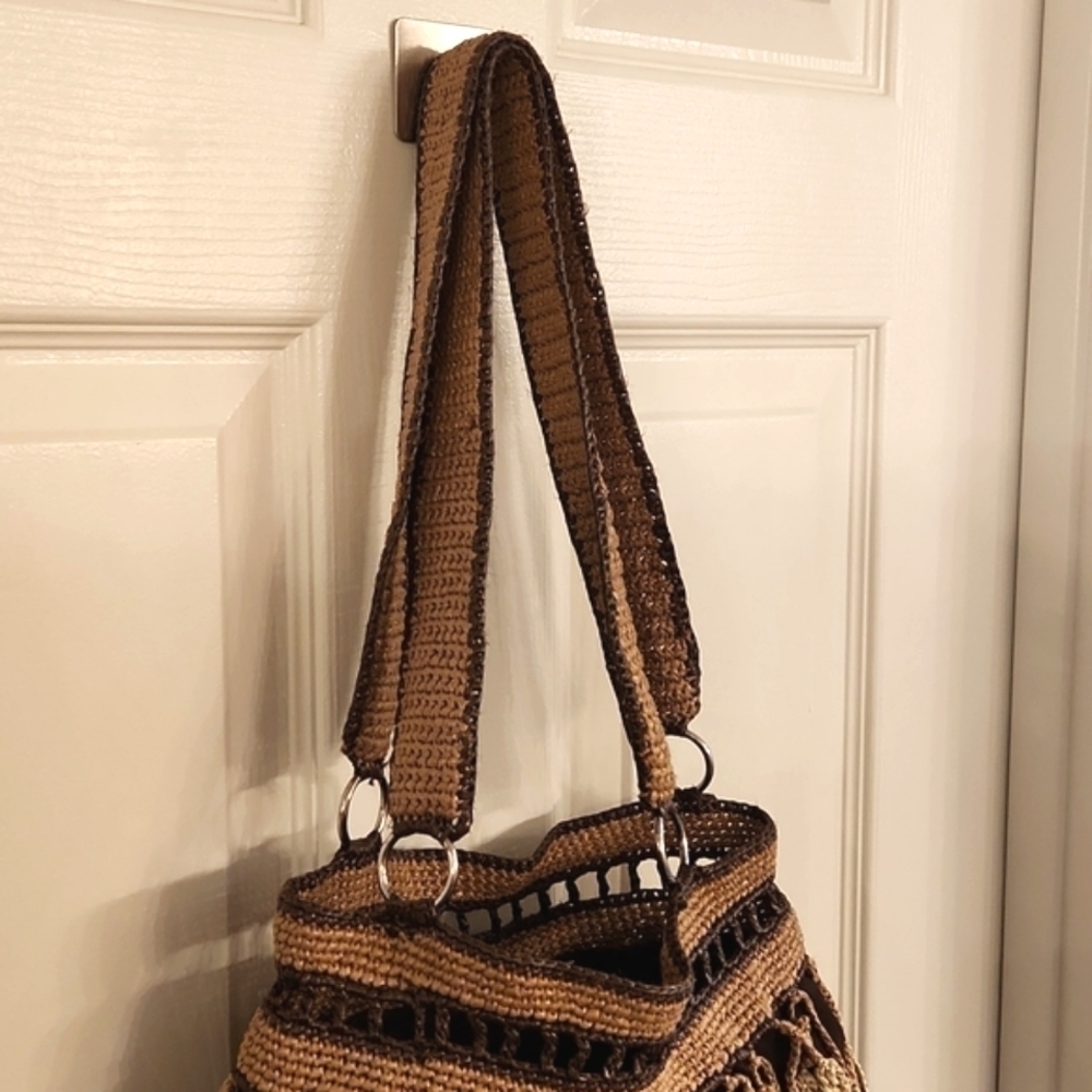WOMENS Bohemian style neutral colors woven shoulder bag - Picture 3 of 11